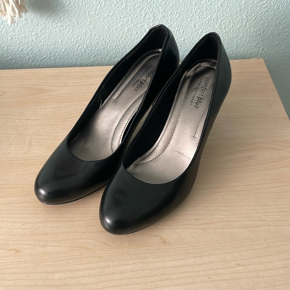 Black heels